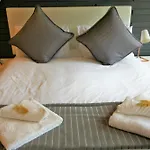 808 Cartwights Corner : Self-Catering
